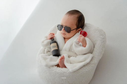 灌南宝宝嘴唇上翘